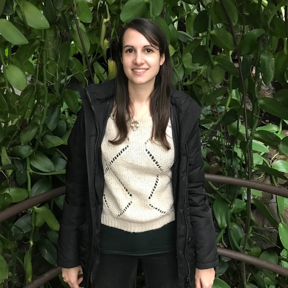 Meet your Posher, Isabel - Picture 4 of 4